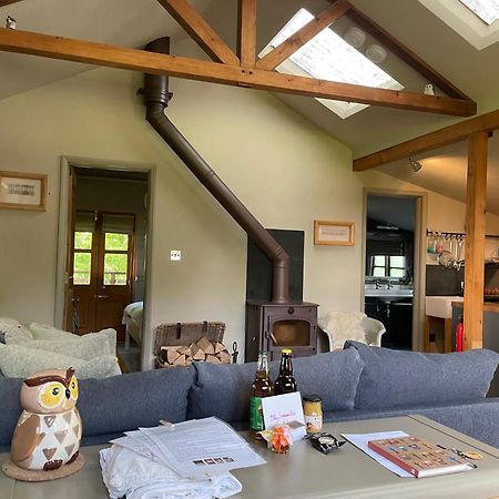 Faraway Follies Villa Llandegla Eksteriør bilde
