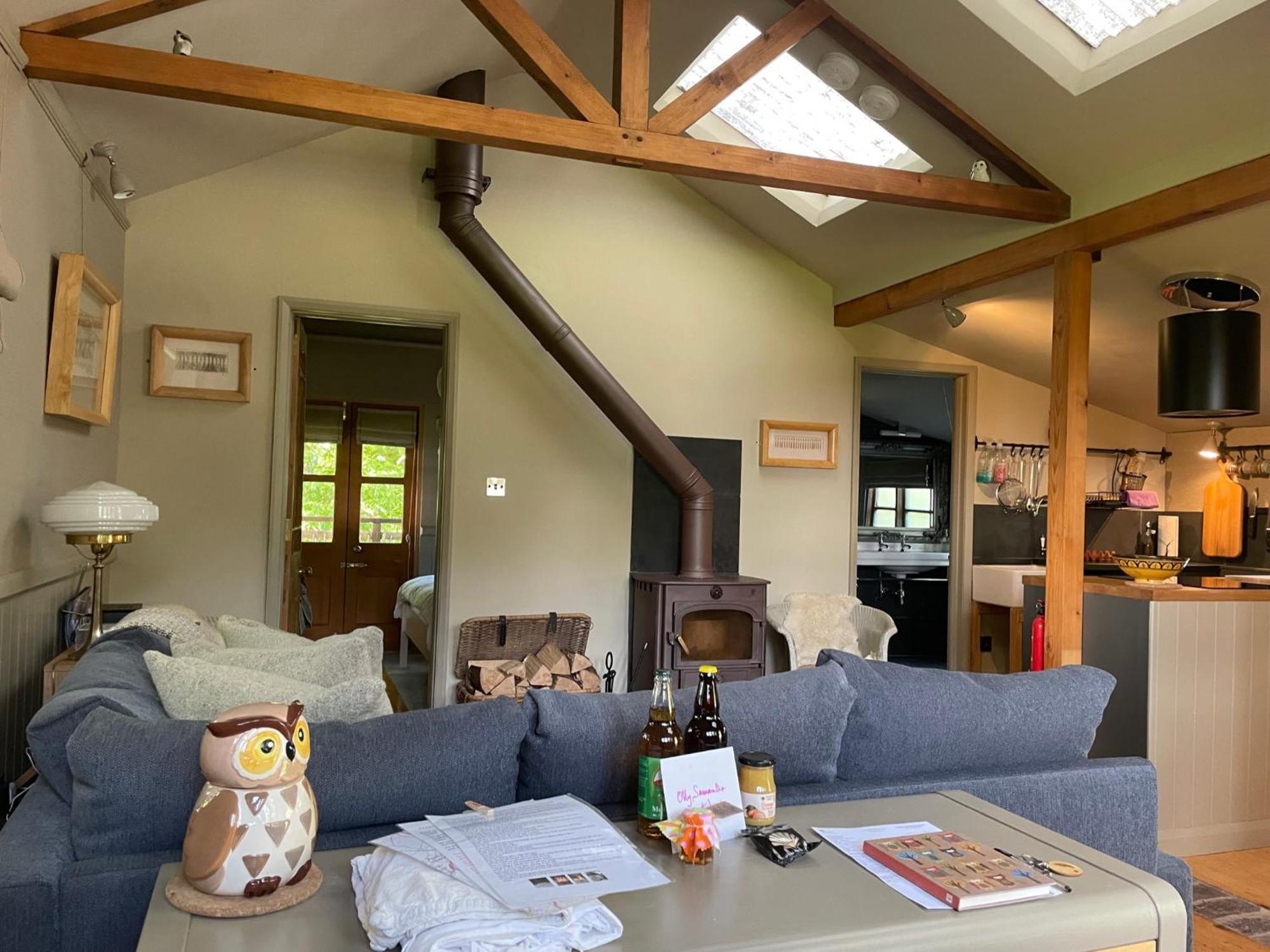 Faraway Follies Villa Llandegla Eksteriør bilde