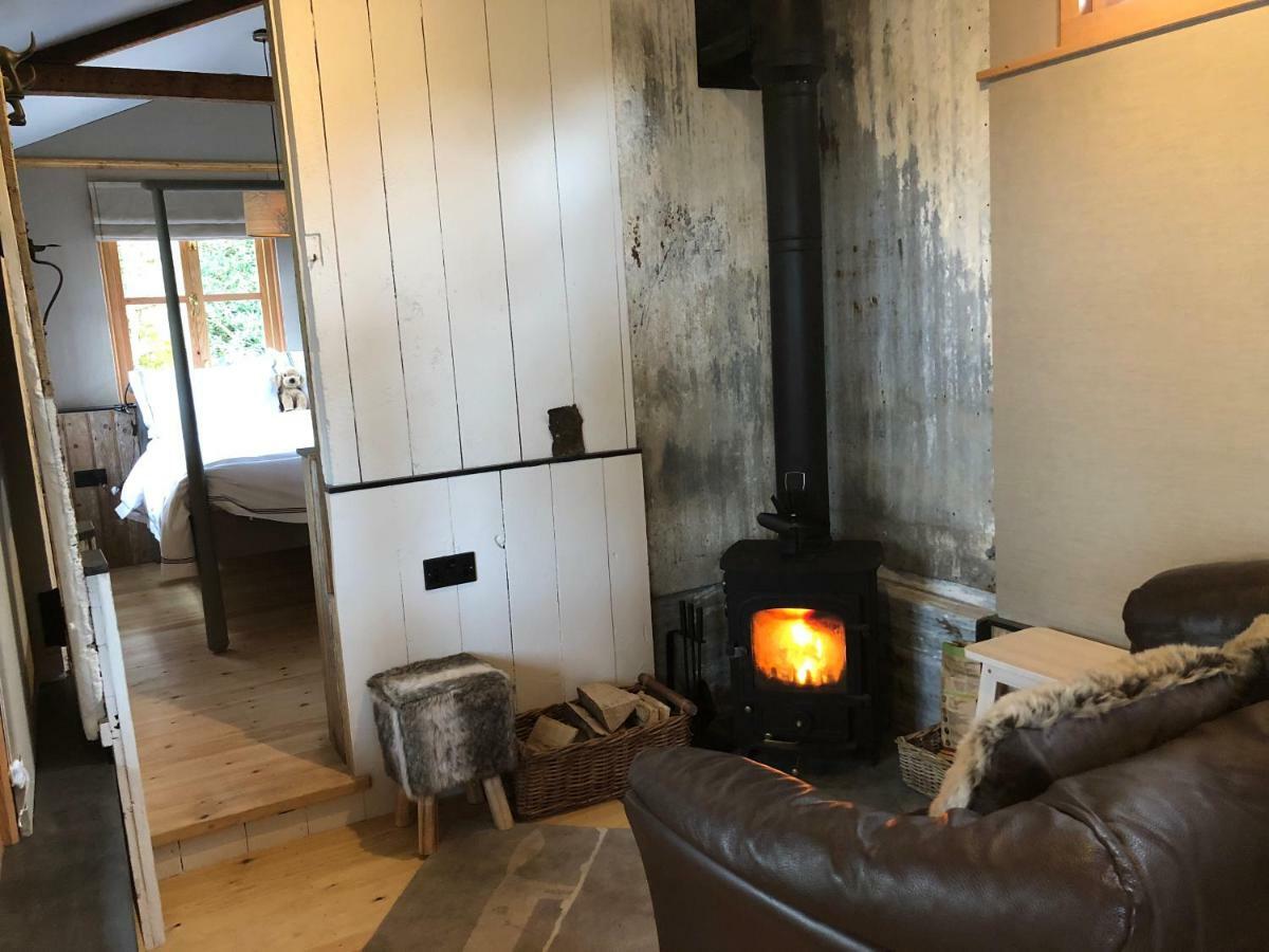 Faraway Follies Villa Llandegla Eksteriør bilde